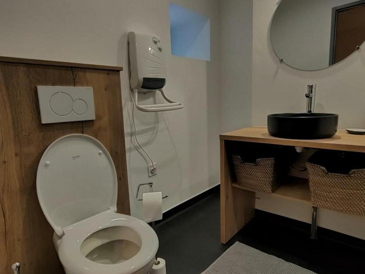 Gite De Charme Avec Jardin Et Wifi A Chalmazel-Jeansagniere - Fr-1-496-249 외부 사진